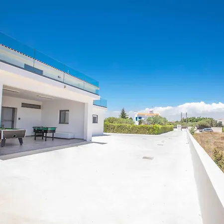 Demeter Ga98 Villa Paralimni