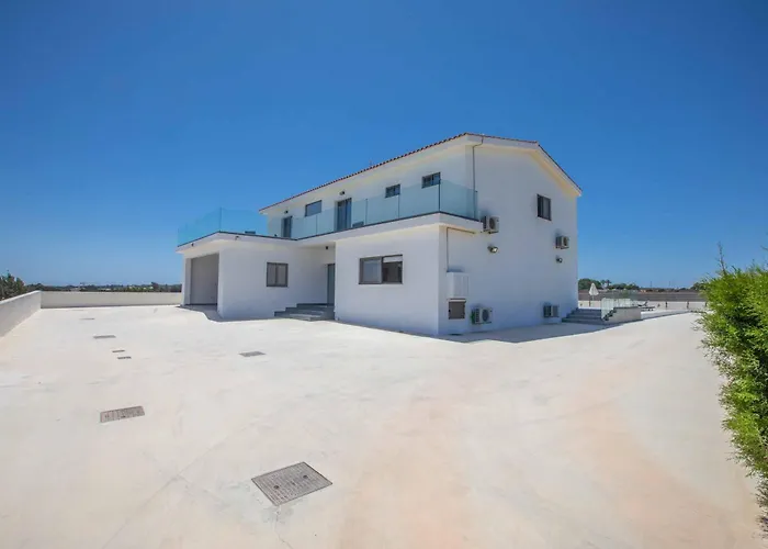 Demeter Ga98 Βίλα Παραλίμνι