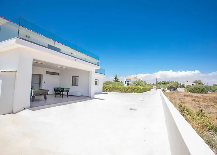 Demeter Ga98 Vila Paralimni