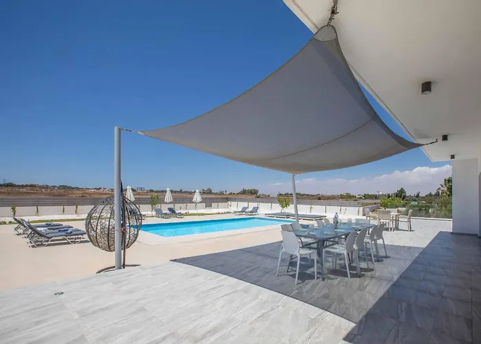 Demeter Ga98 Vila Paralimni